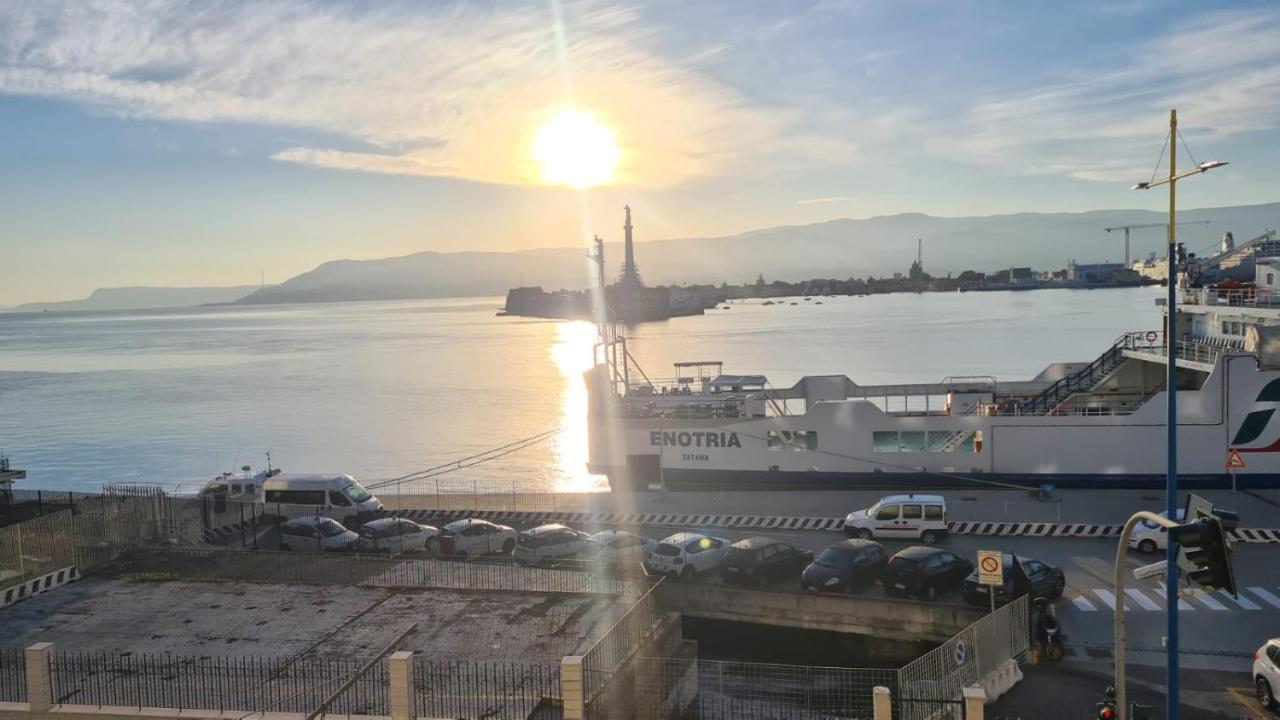 Jolly Charme Suite Messina Exterior photo